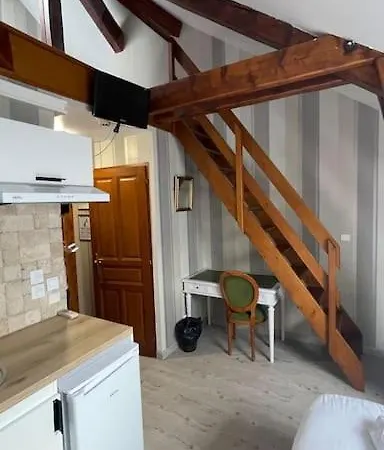 Studio 301 Dans Un 3 Etoiles Entierement Renove Apartamento